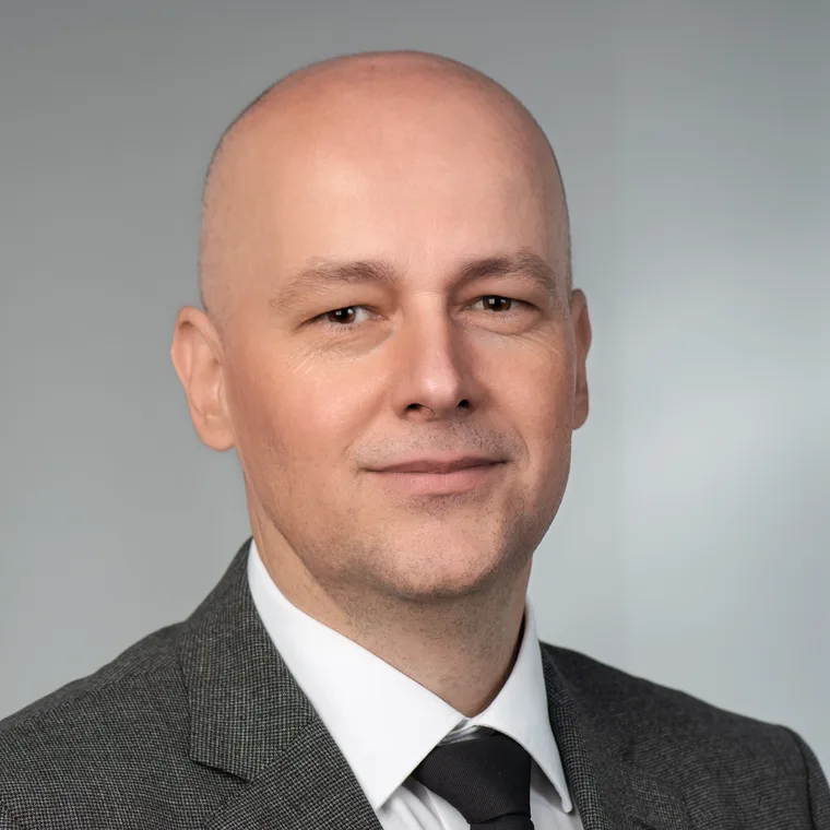 Tolnai Gábor, automatizálási tanácsadó